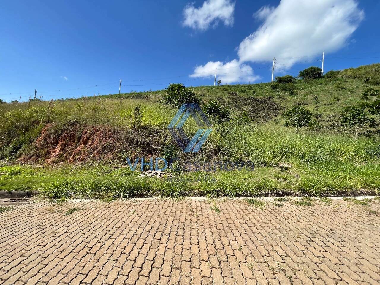 Lote à venda no Bom Sucesso: 