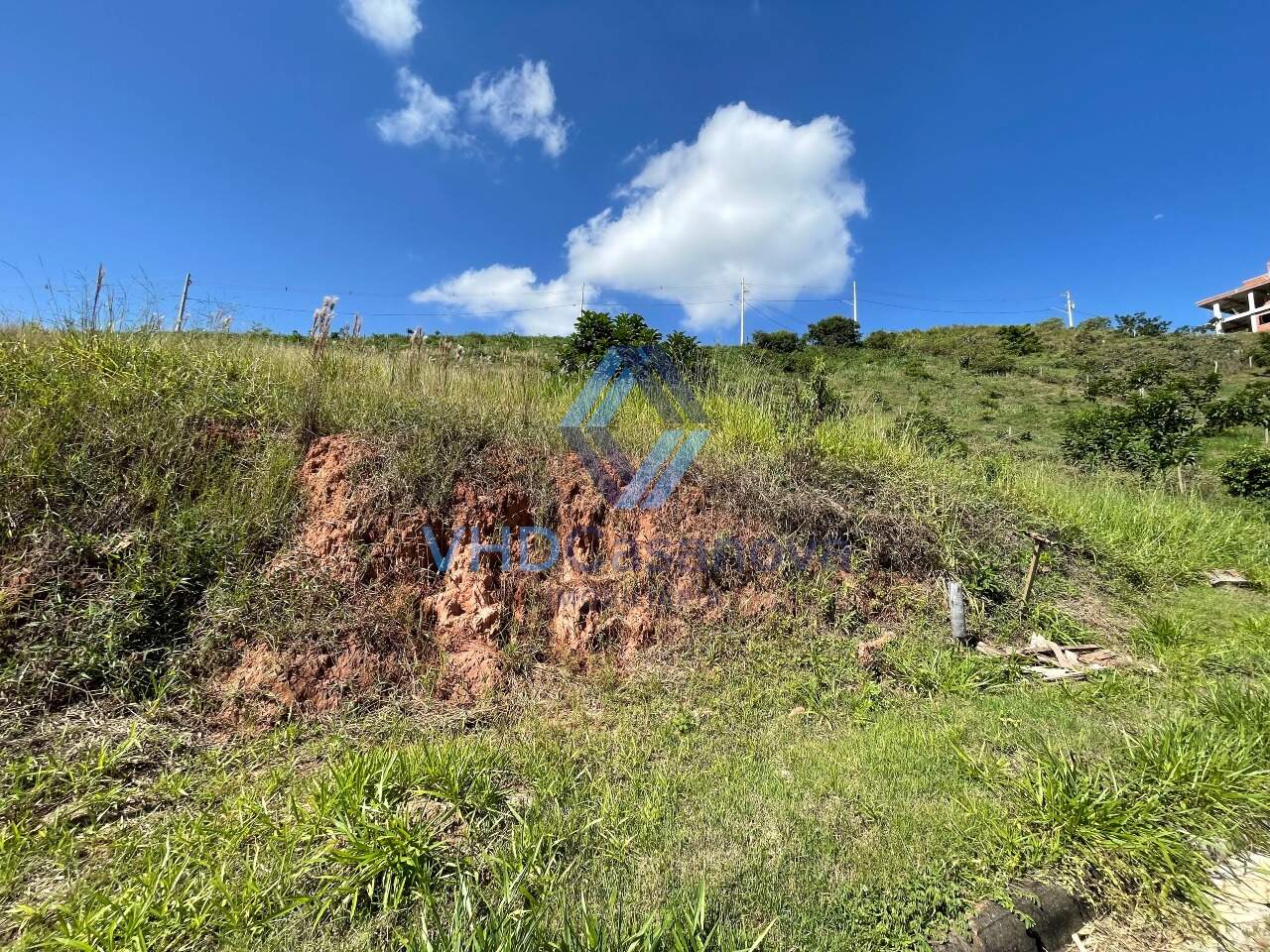 Lote à venda no Bom Sucesso: 