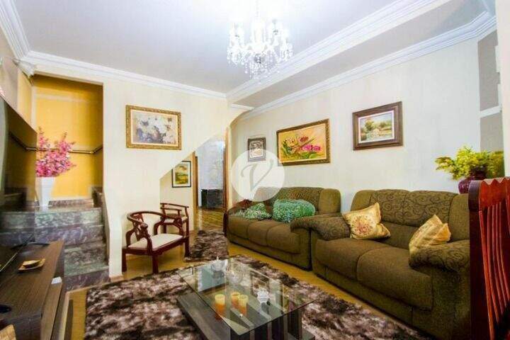 Casa à venda no Vila Alzira: 