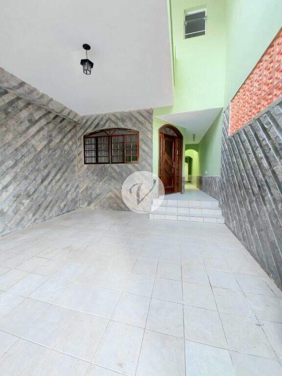 Sobrado à venda no Vila Valparaíso: 