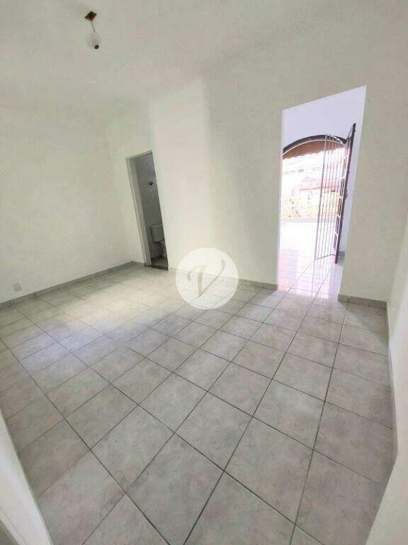 Sobrado à venda no Vila Valparaíso: 