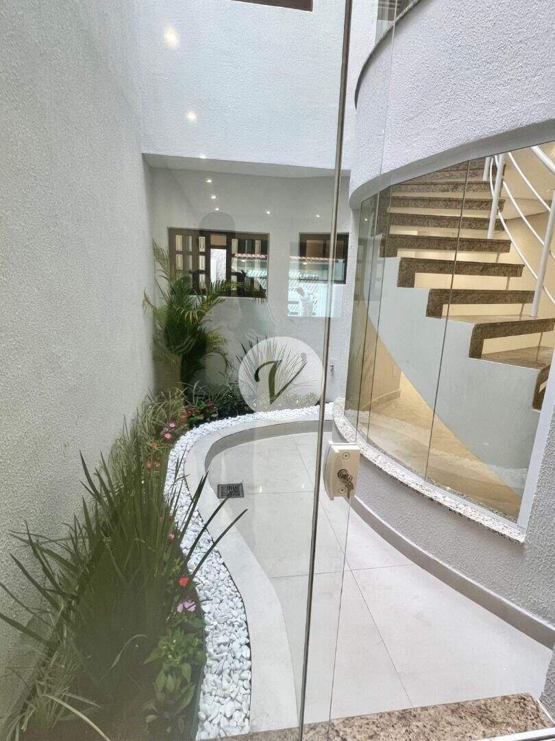 Sobrado à venda no Parque das Nações: 