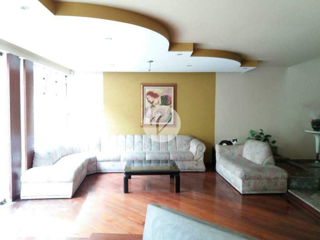 Sobrado à venda no Vila Homero Thon: 