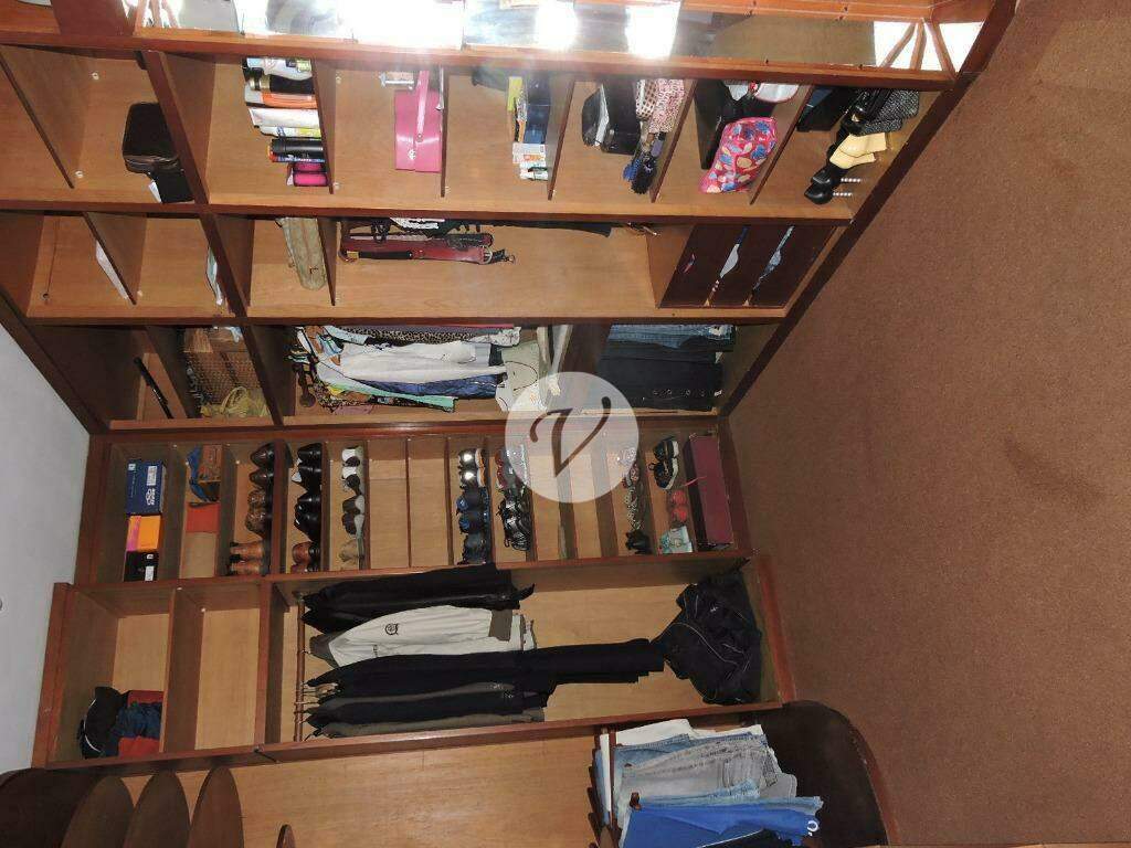 Sobrado à venda no Vila Cecília Maria: 