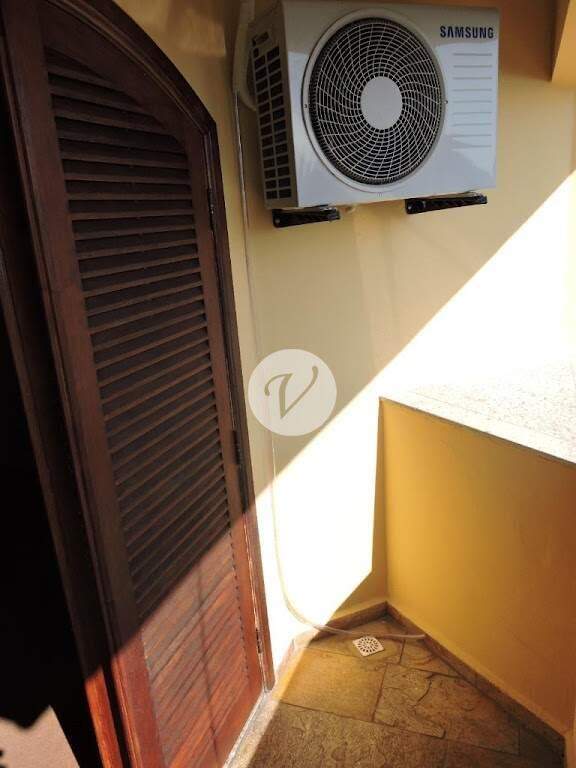 Sobrado à venda no Vila Cecília Maria: 