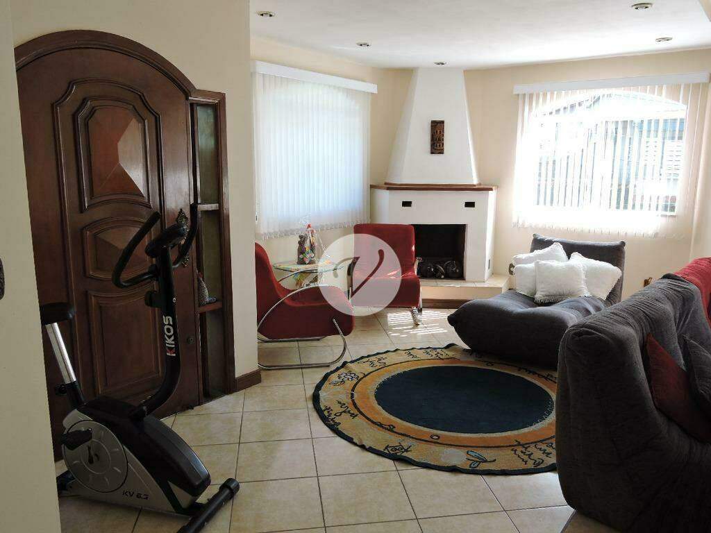 Sobrado à venda no Vila Cecília Maria: 