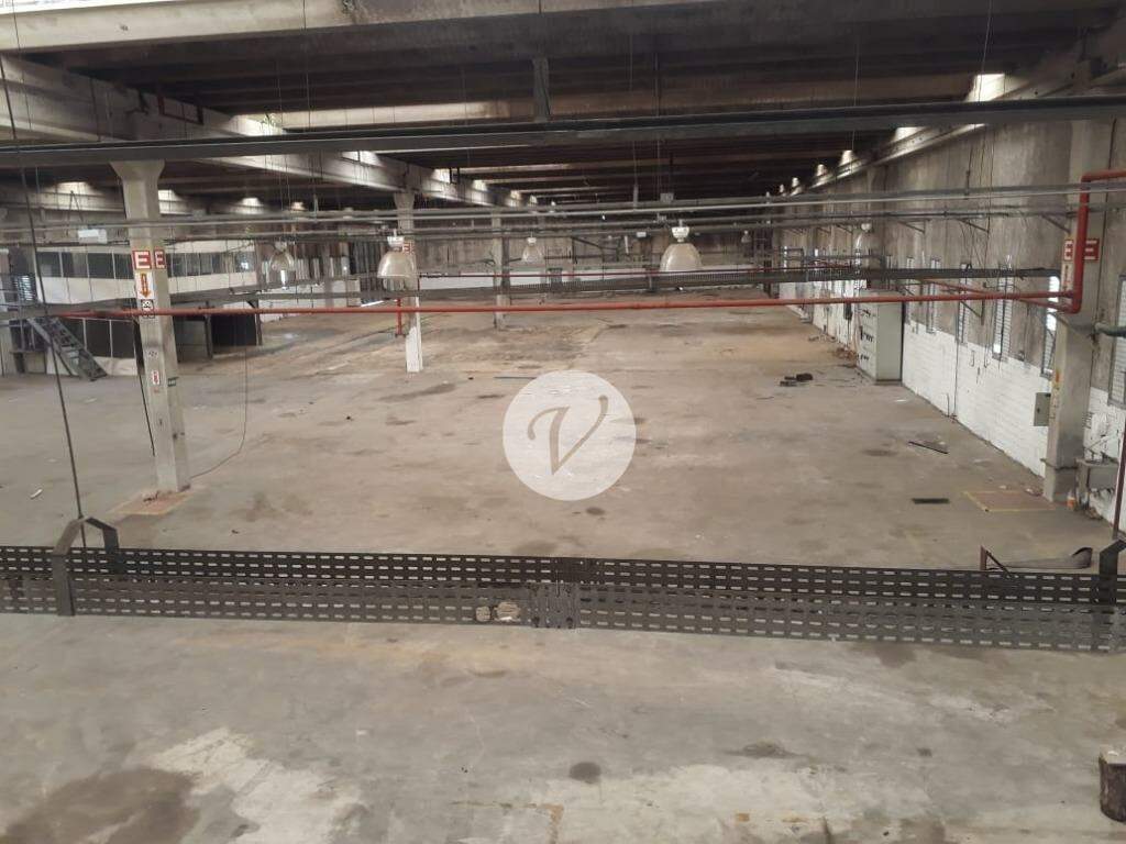 Galpão à venda no Parque Capuava: 