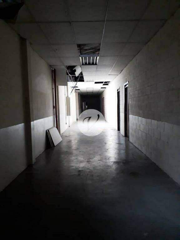 Prédio à venda no Cerâmica: 