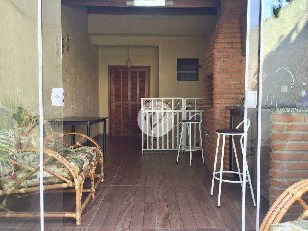 Sobrado à venda no Jardim Utinga: 