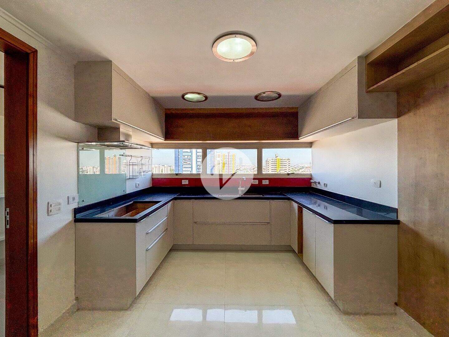 Cobertura à venda no Jardim: 