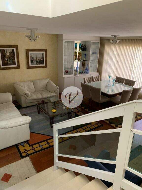 Sobrado à venda no Jardim Bela Vista: 