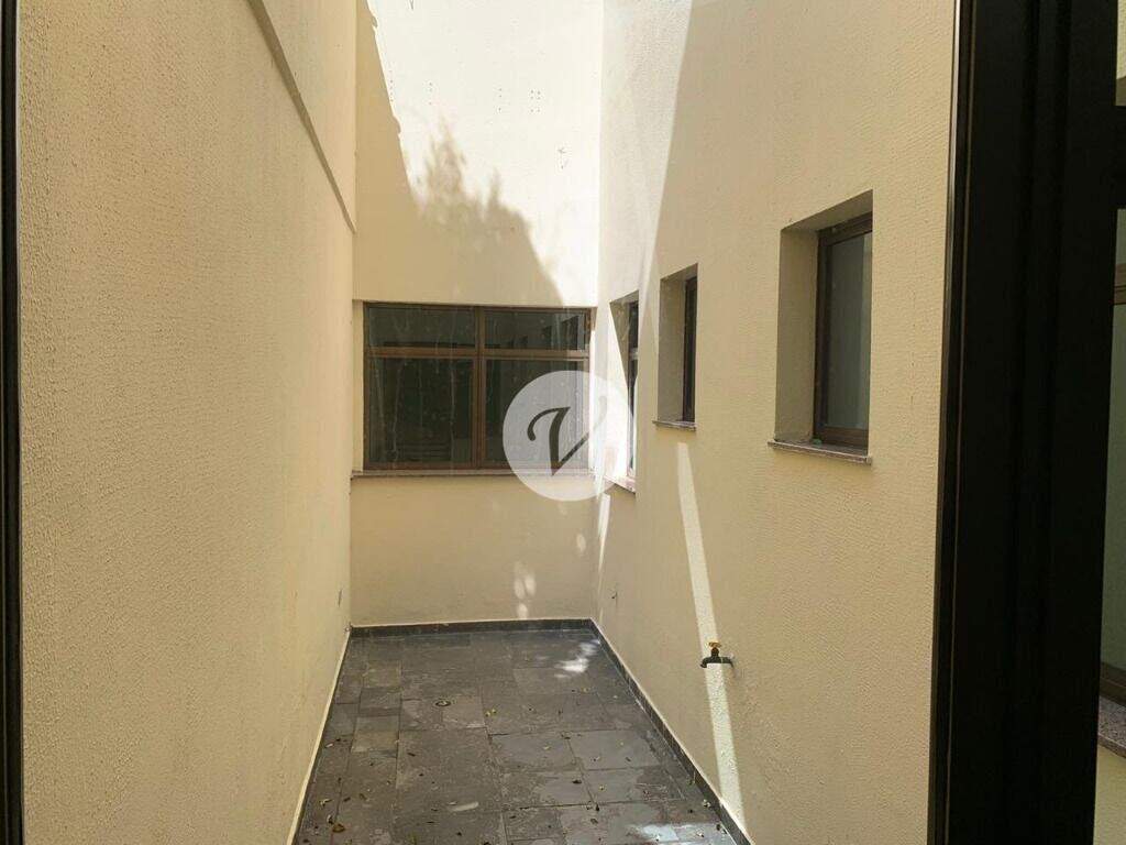 Prédio à venda no Centro: 