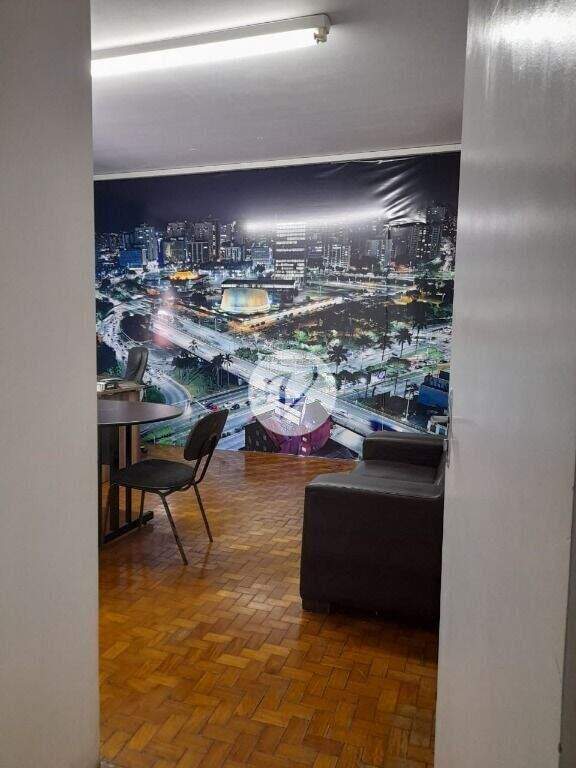 Sobrado à venda no Centro: 