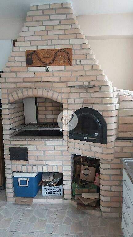 Sobrado à venda no Vila Scarpelli: 