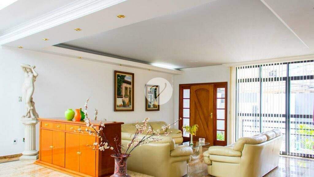 Sobrado à venda no Silveira: 