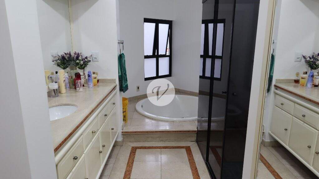 Sobrado à venda no Silveira: 