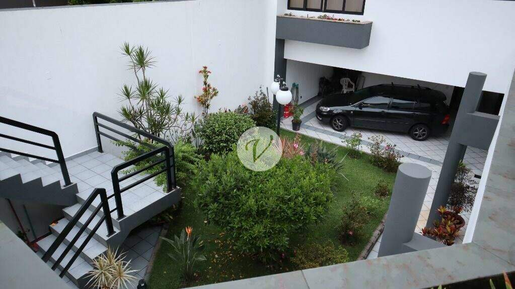 Sobrado à venda no Silveira: 