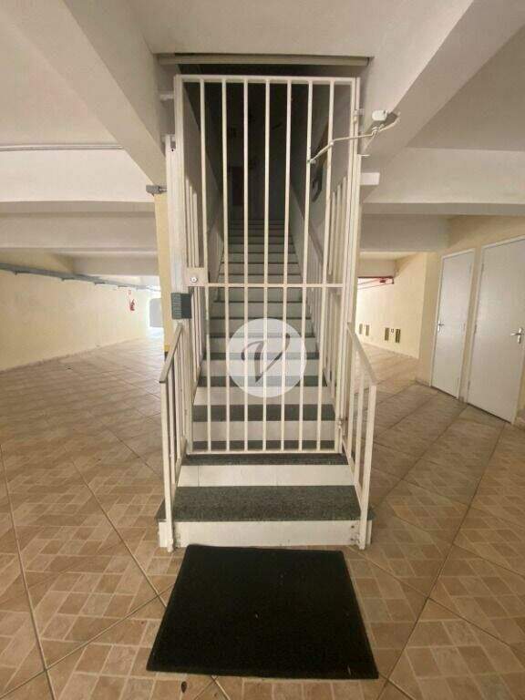 Cobertura à venda no Parque das Nações: 