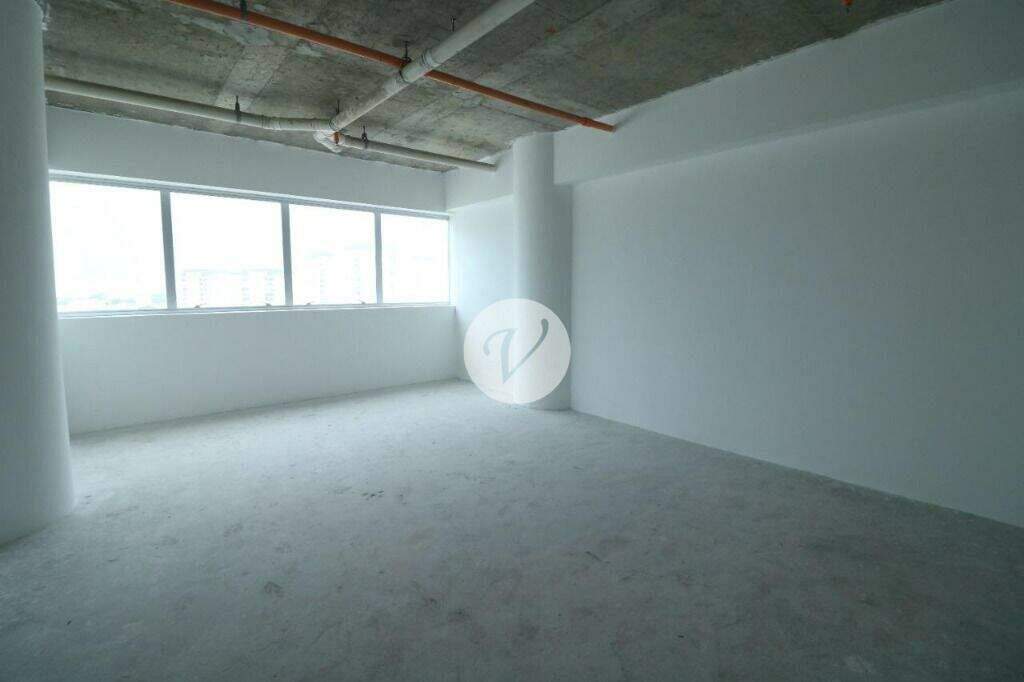 Sala à venda no Centro: 