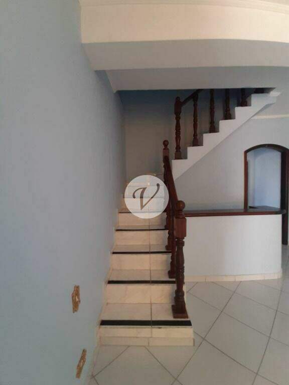 Sobrado à venda no Campestre: 