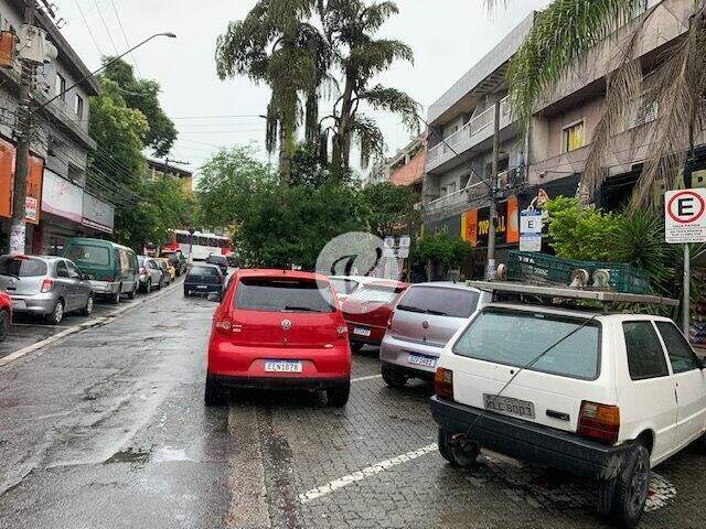 Salão à venda no Parque das Américas: 