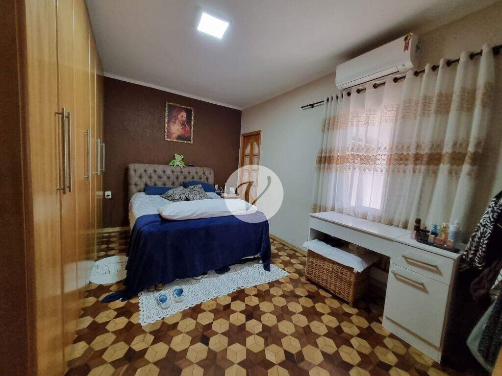 Casa à venda no Vila Humaitá: 