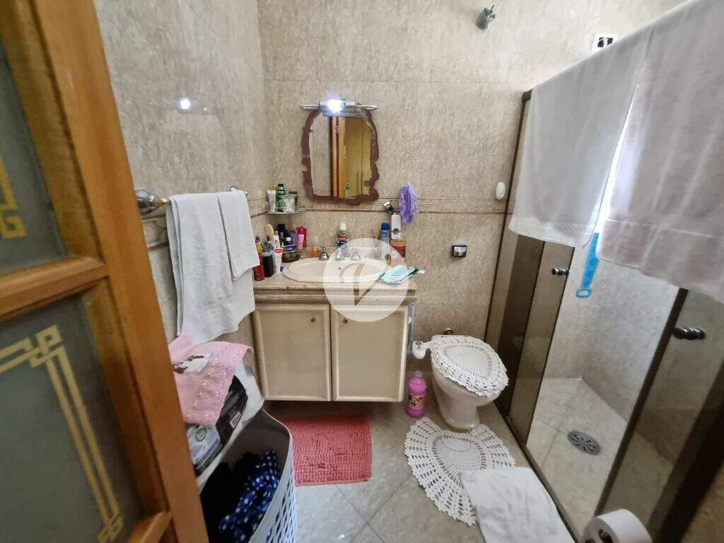 Casa à venda no Vila Humaitá: 