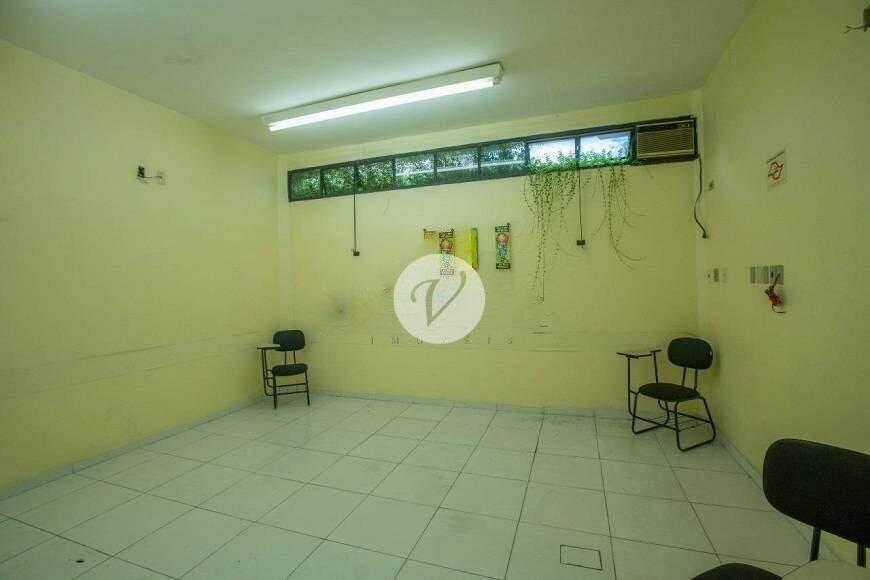 Prédio à venda no Centro: 