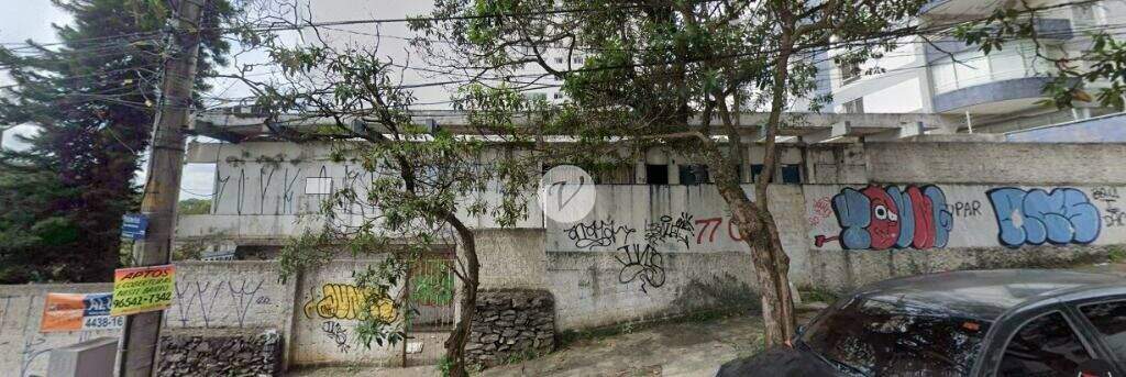 Sobrado à venda no Jardim: 