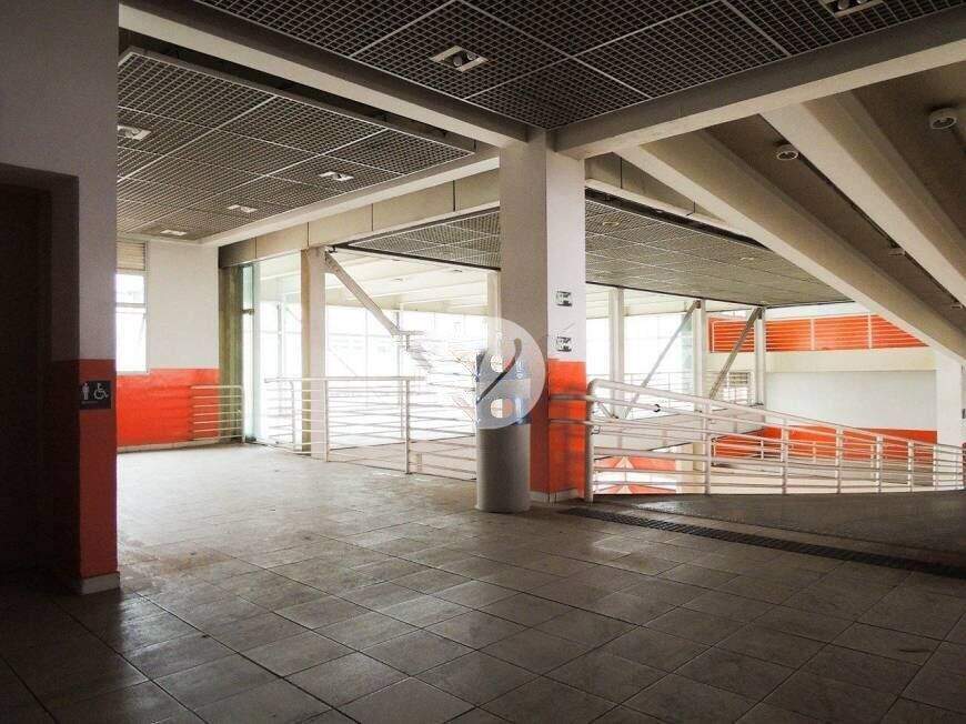 Prédio à venda no Campestre: 