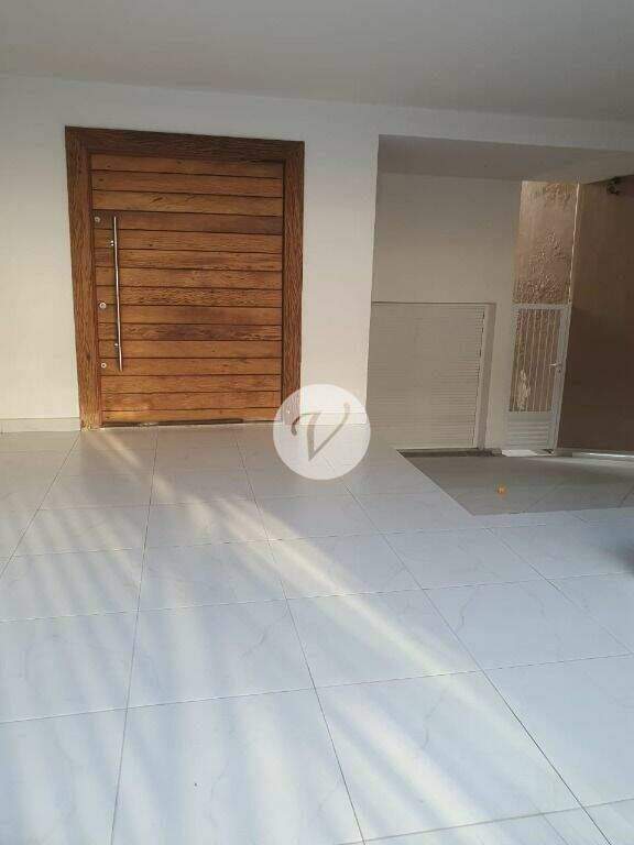 Sobrado à venda no Campestre: 