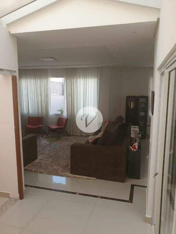 Sobrado à venda no Campestre: 