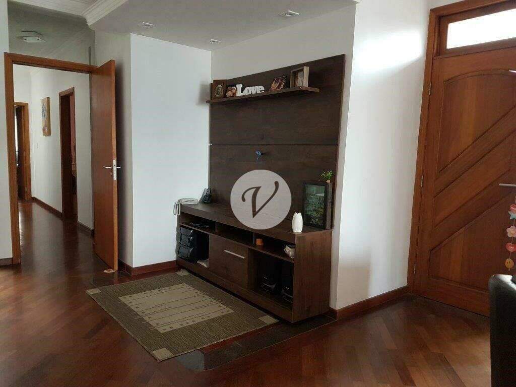 Sobrado à venda no Jardim: 