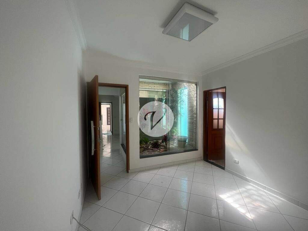 Sobrado à venda no Santa Terezinha: 