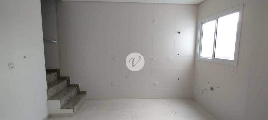 Cobertura à venda no Parque das Nações: 