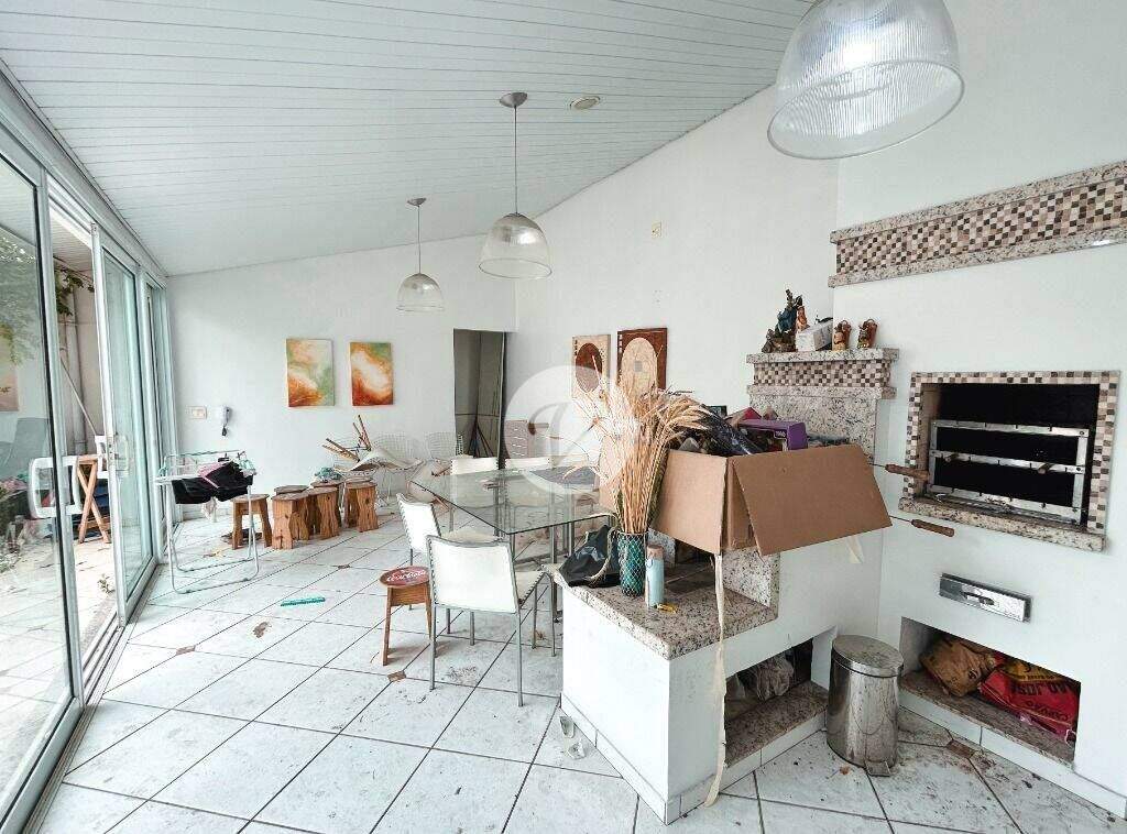 Sobrado à venda no Jardim: 