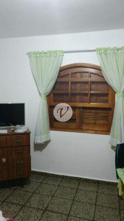 Sobrado à venda no Vila Aquilino: 