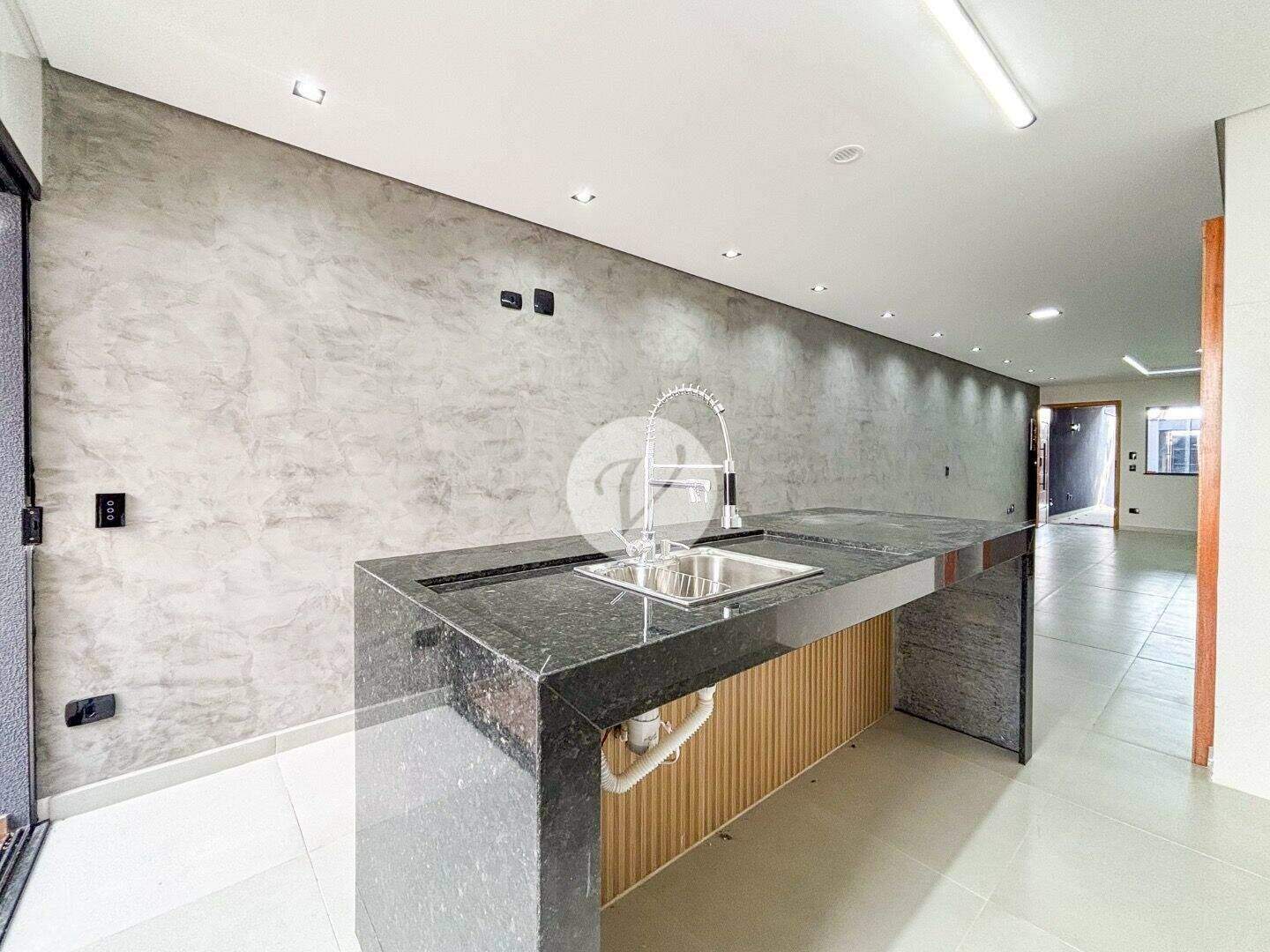 Sobrado à venda no Parque das Nações: 