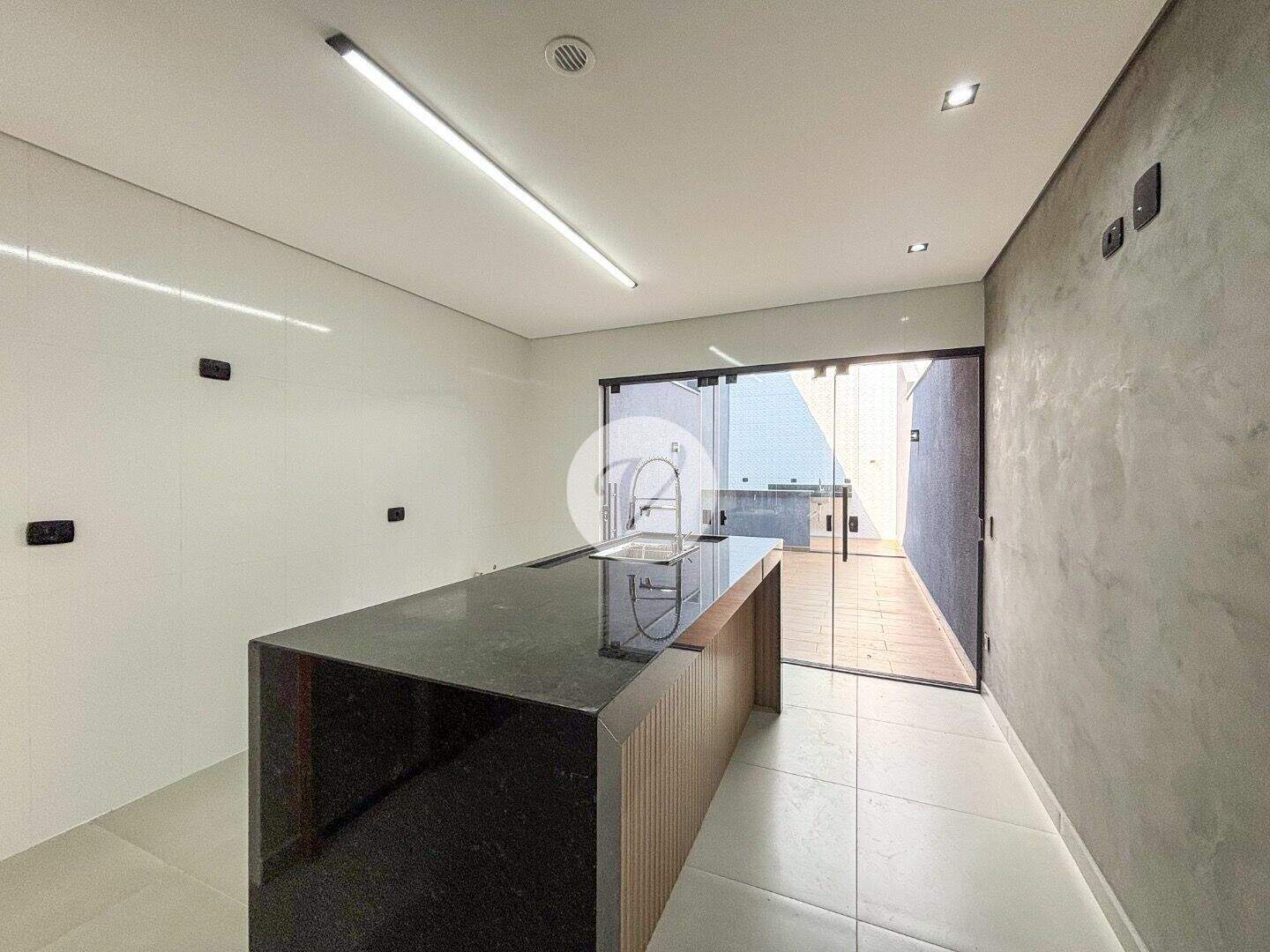 Sobrado à venda no Parque das Nações: 