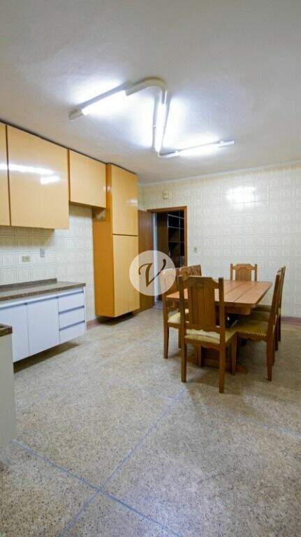 Sobrado à venda no Jardim: 