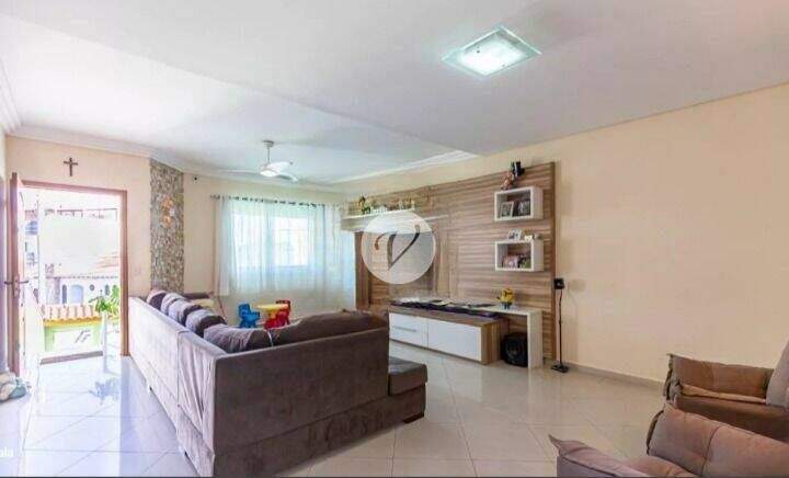 Sobrado à venda no Vila Scarpelli: 