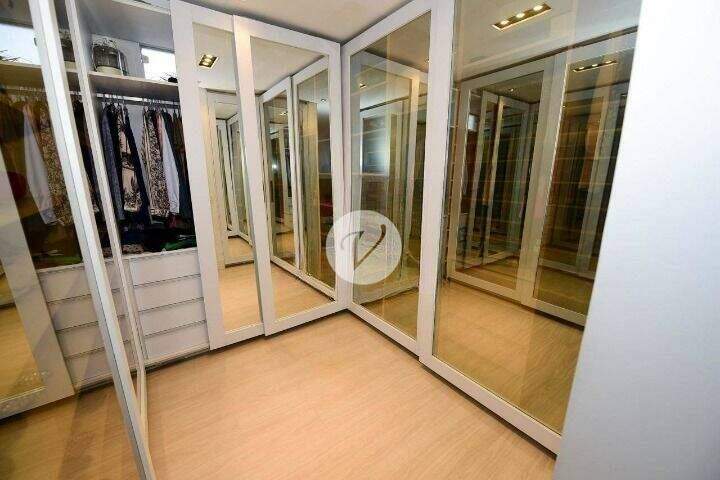 Sobrado à venda no Vila Vitória: 