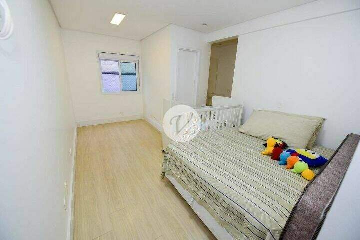 Sobrado à venda no Vila Vitória: 