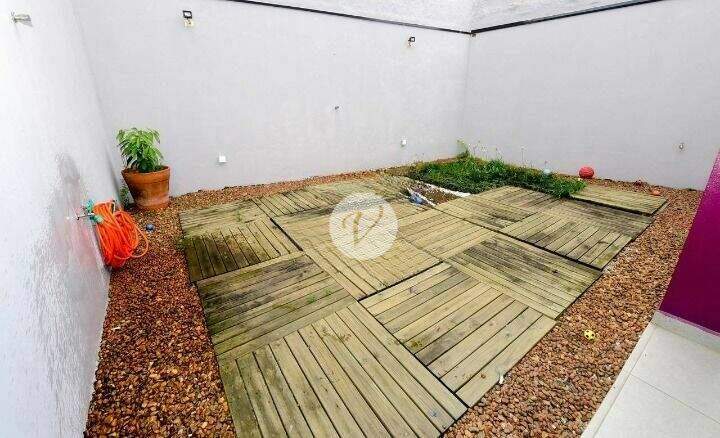 Sobrado à venda no Vila Vitória: 