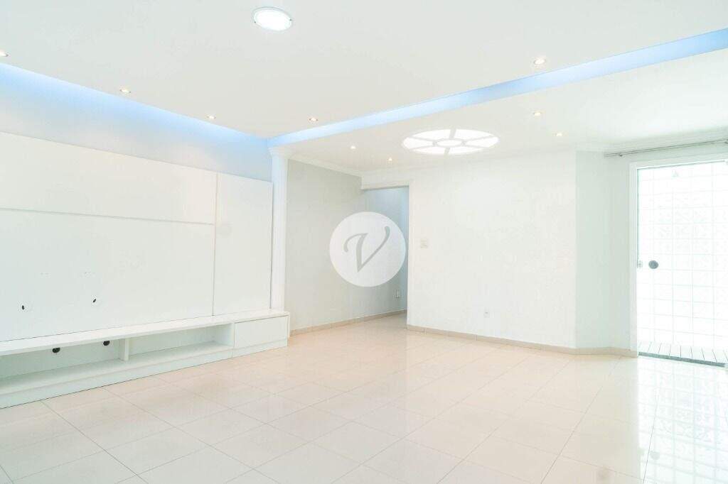 Sobrado à venda no Campestre: 