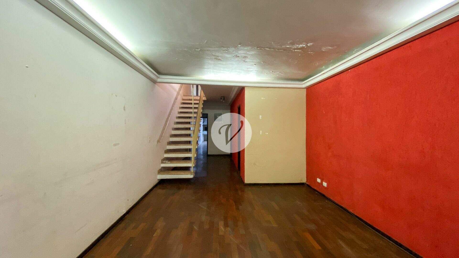 Sobrado à venda no Jardim: 