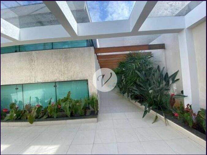 Sobrado à venda no Jardim: 