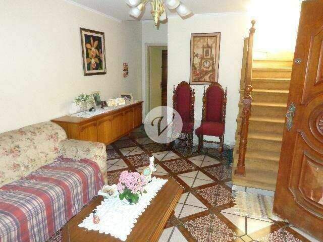 Sobrado à venda no Jardim: 