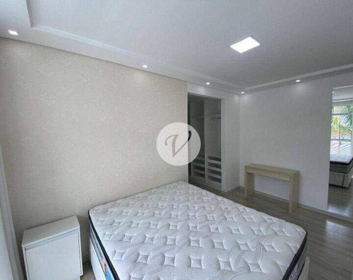 Sobrado à venda no Jardim: 