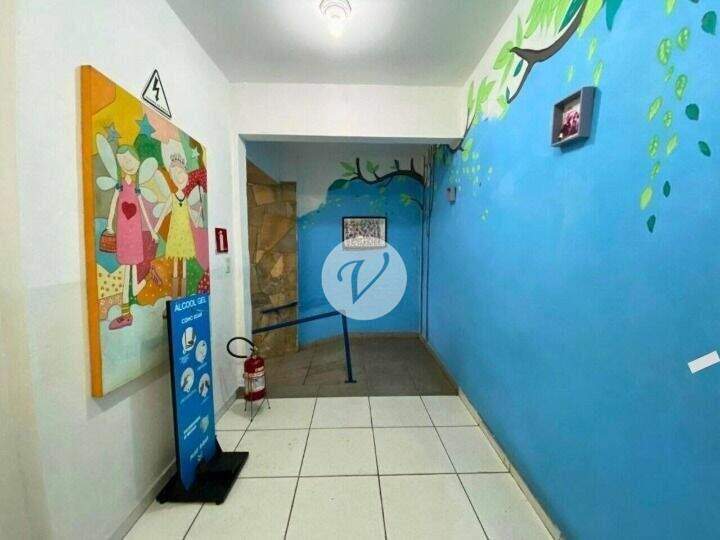 Prédio à venda no Vila América: 